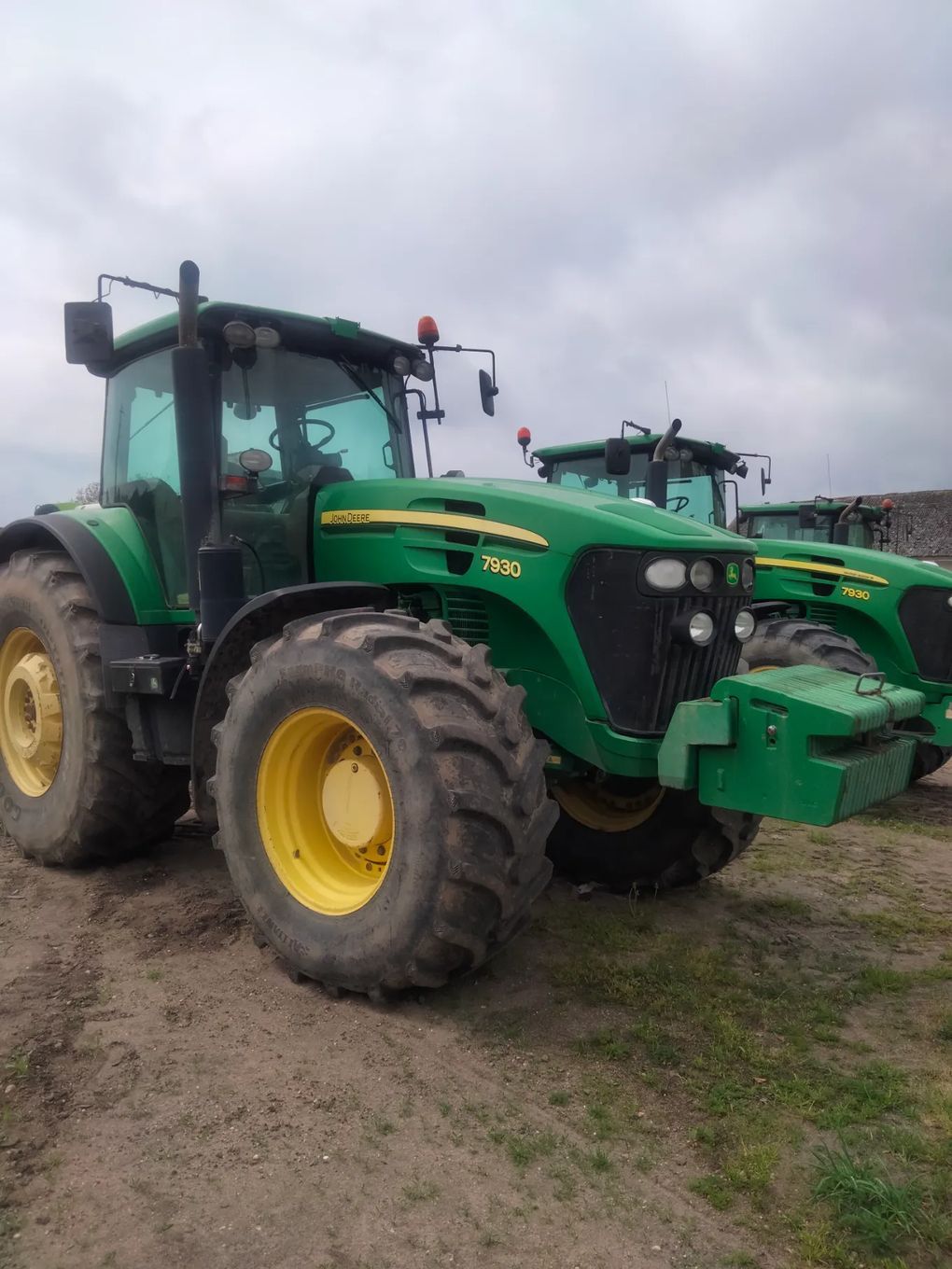 John Deere 7930  Pierwszy użytkownik w kraju