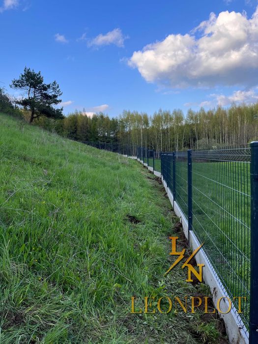 Ogrodzenie/ogrodzenia panelowe/panele Słupki/Słupek