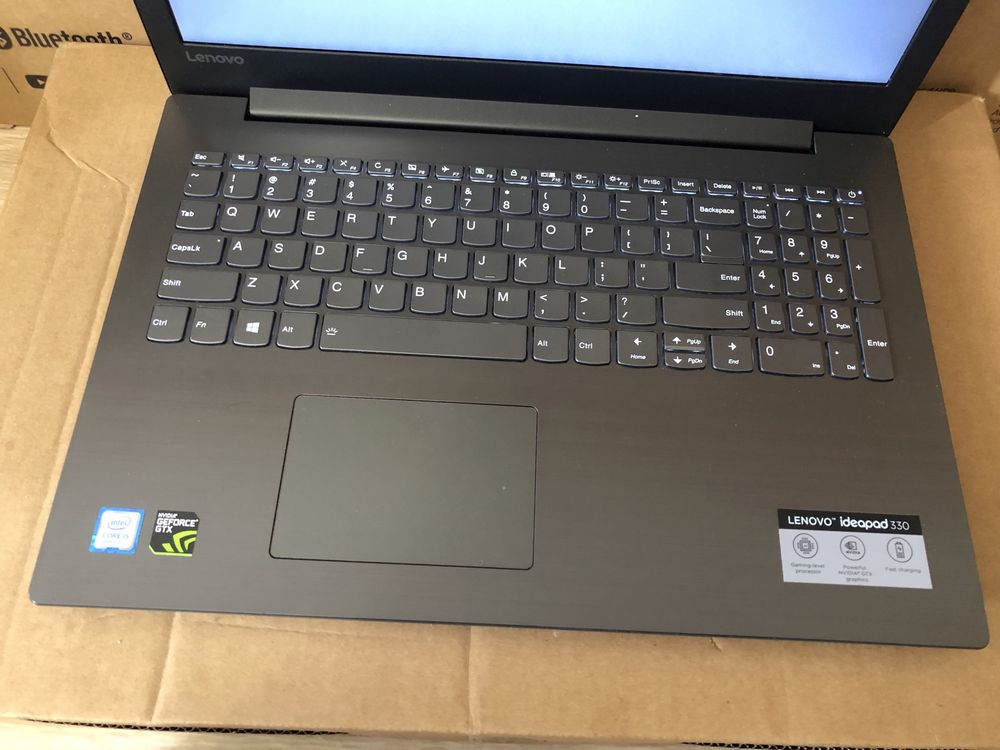 Lenovo Ideapad 330 i5/NVIDIA GTX 1050 4GB/Ram 8