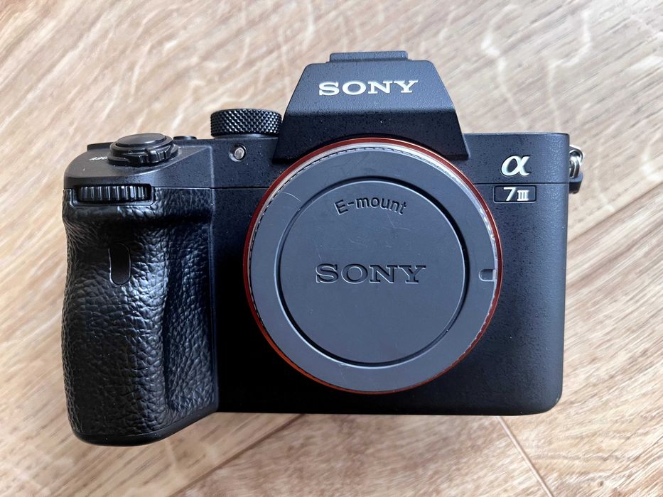 Aparat Sony Alpha 7 III (A73) przeb 31k stan bdb