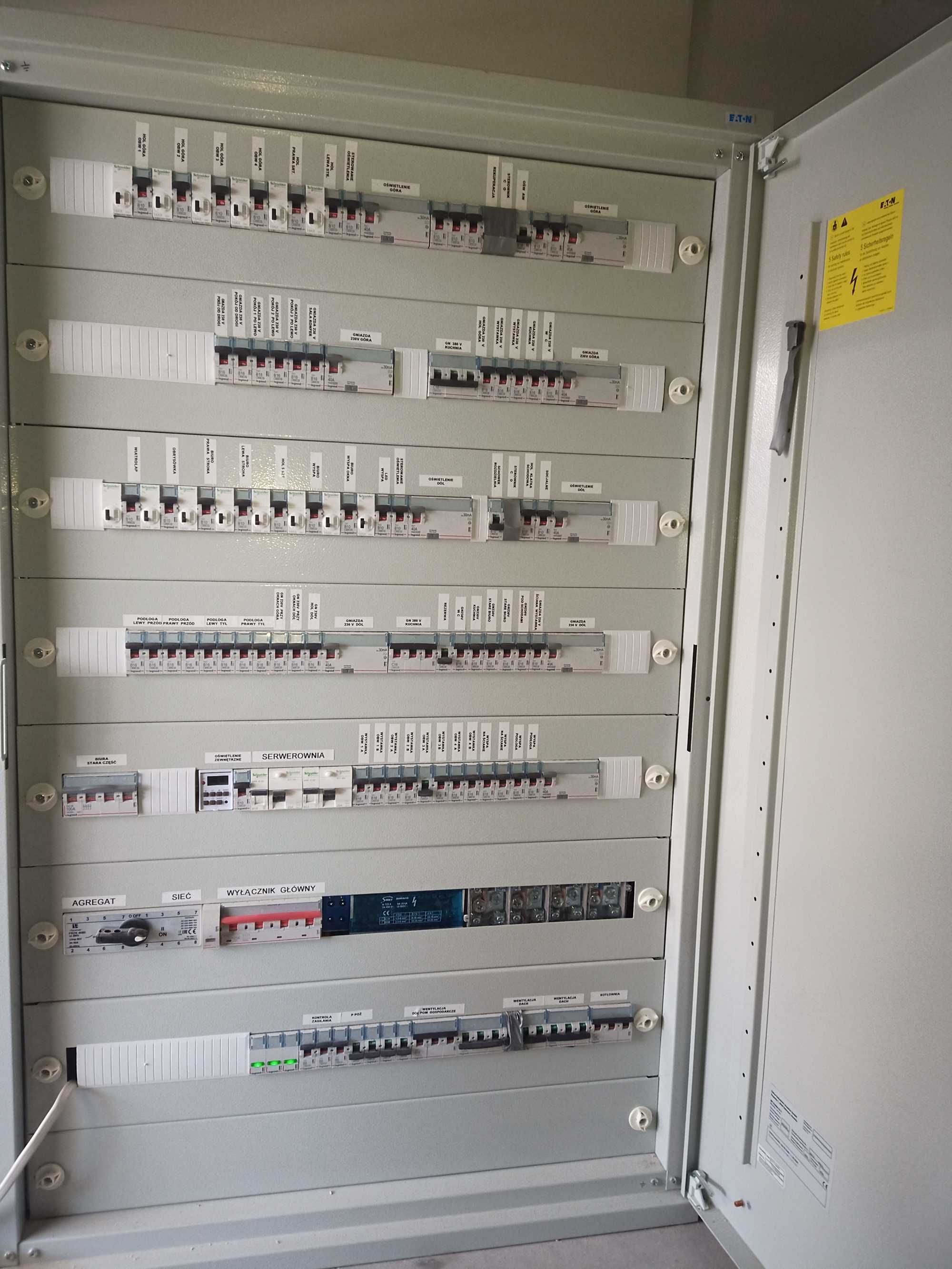 Zwyżka,Koparka,Instalacje elektryczne,Podnośnik koszowy, Minikopar