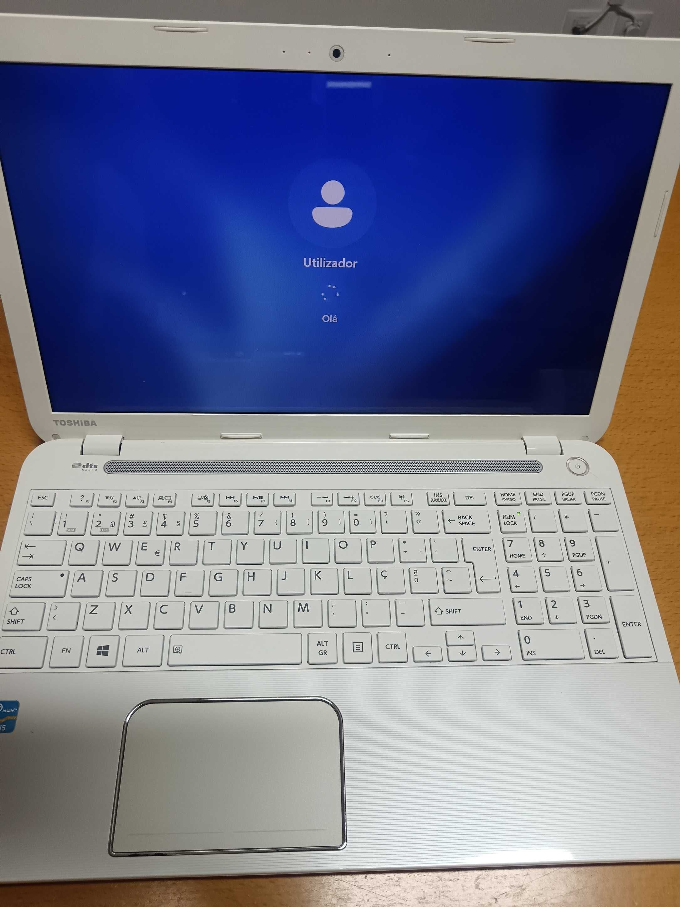 Toshiba Satellite L50-A-104 branco
