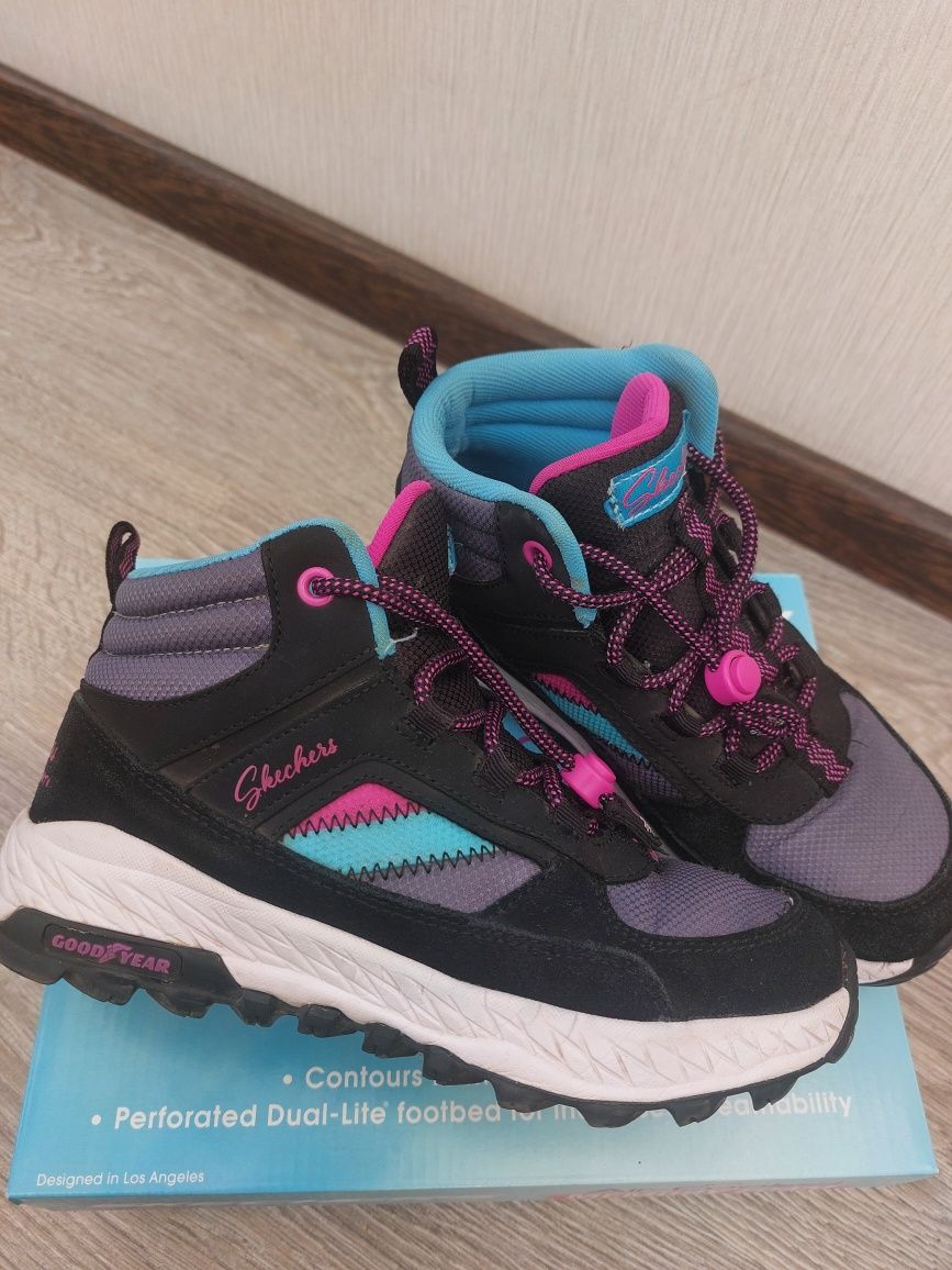 Черевики осінь/зима Sketchers