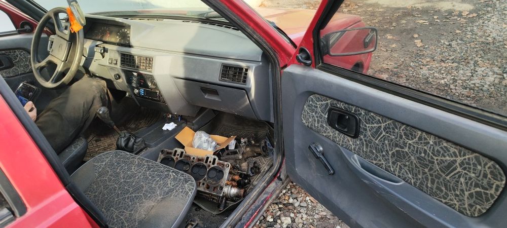 Авторазборка   запчастини шрот  деталі заз 1102 1103  Таврія Славута