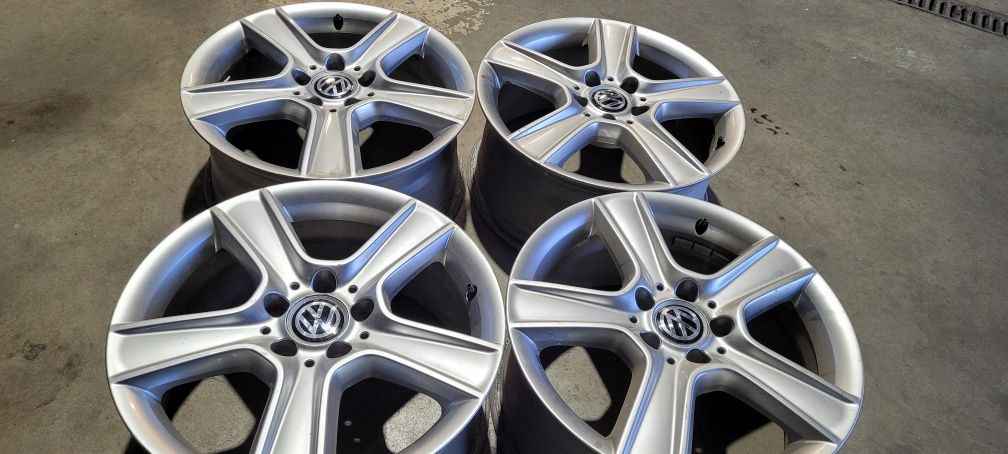 Felgi aluminiowe VW Audi 17  5x112 polecam