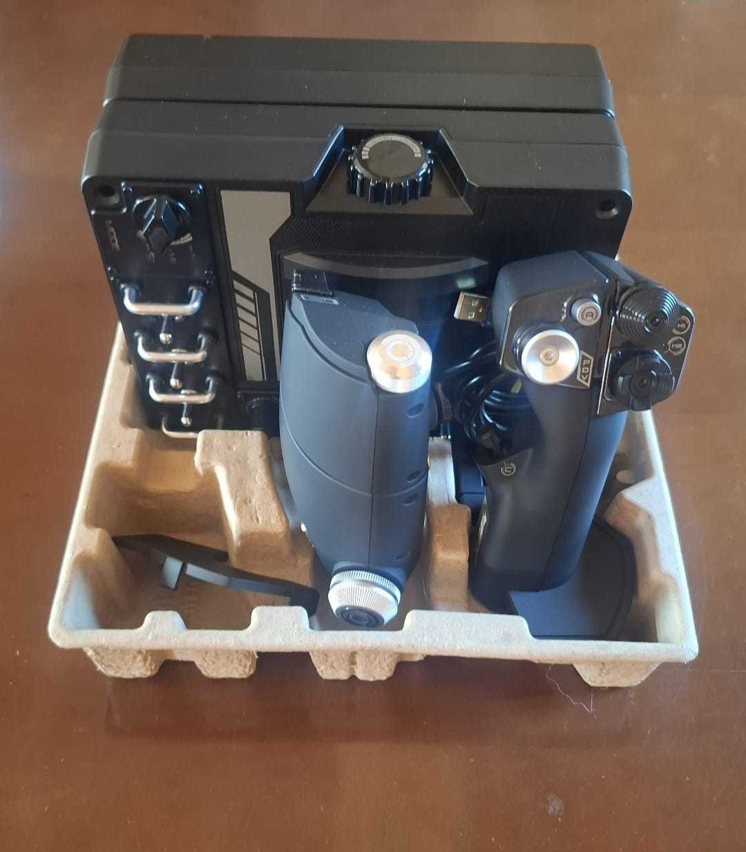 Zestaw HOTAS X56 joystick i przepustnica. Stan jak nowy. Super OKAZJA!