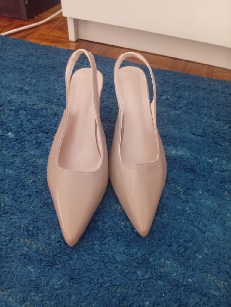 Sapatos novos N40
