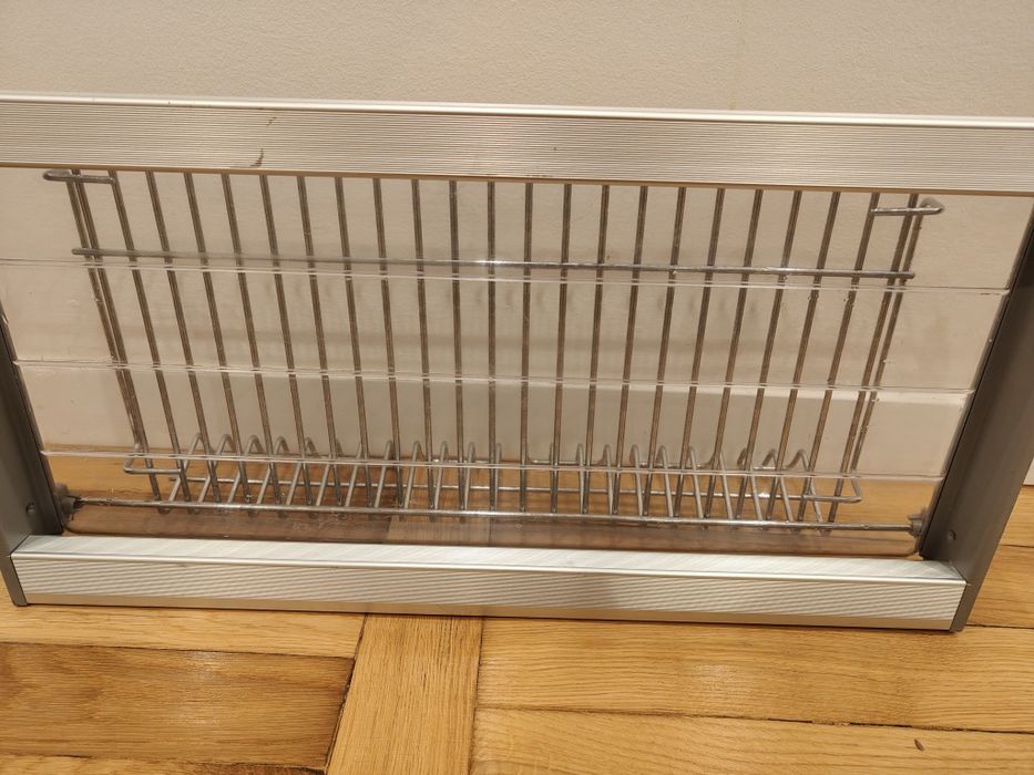 Ociekarka szafkowa do naczyń