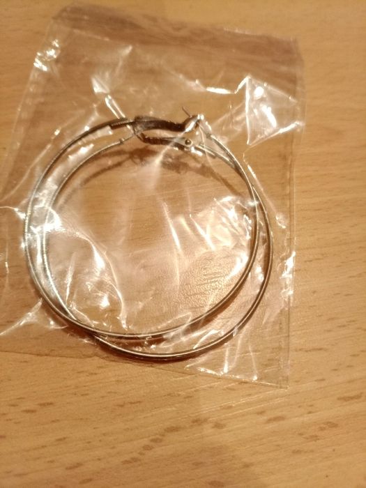 Par de brincos argolas