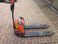 Wózek paletowy elektryczny. Rezerwacja