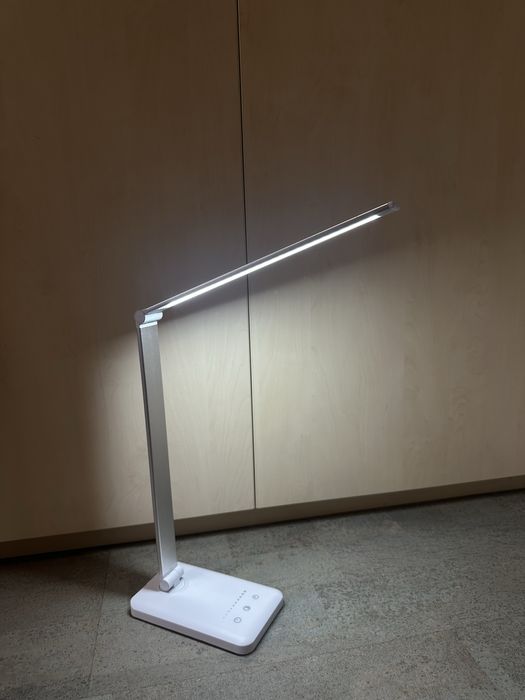 Лампа настольна з аккамулятором 18650. Ліхтарь.