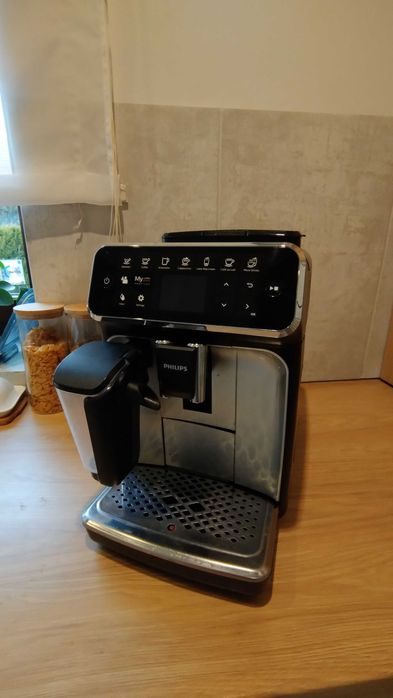 Ekspres do kawy Philips EP 4300