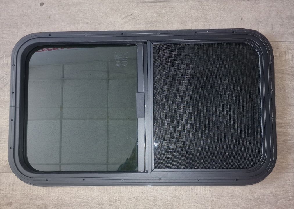 Вікна для кемпера