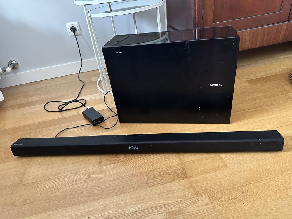 Soundbar Samsung HW-J550