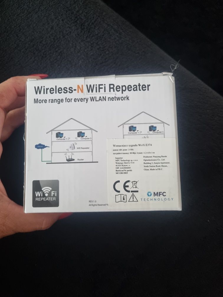 Wzmacniacz sygnału wifi repeater 2,4 GHz nowy