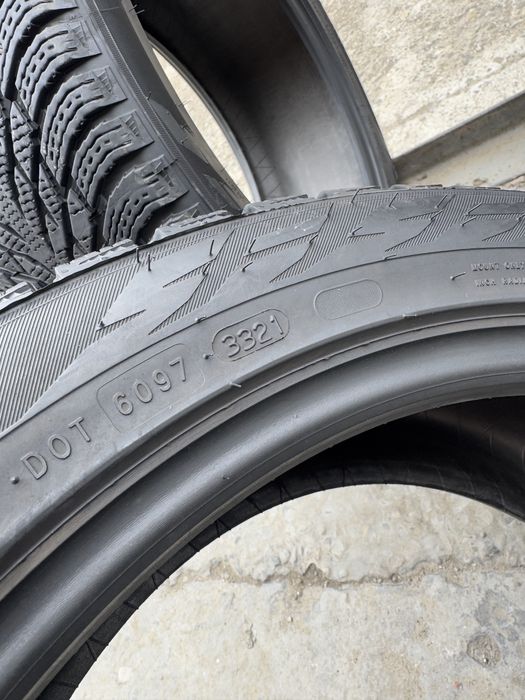 235/45R18 Nokian Hakkapeliitta R3 4шт