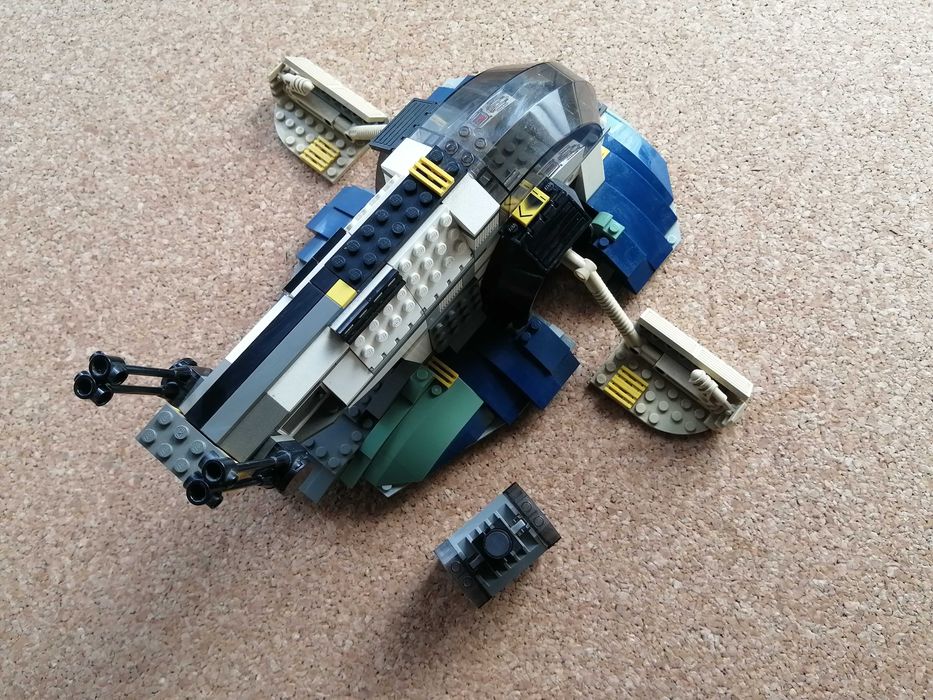 Naves LEGO Star Wars para venda