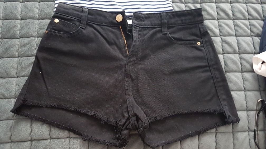 Spodenki wysoki stan stradivarius rozm. 34