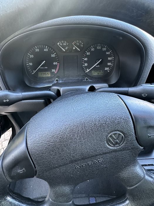 Vw polo 1.0 ano 99