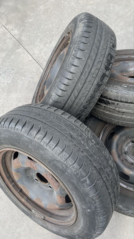 Jantes ferro 15” 4x108 com pneus