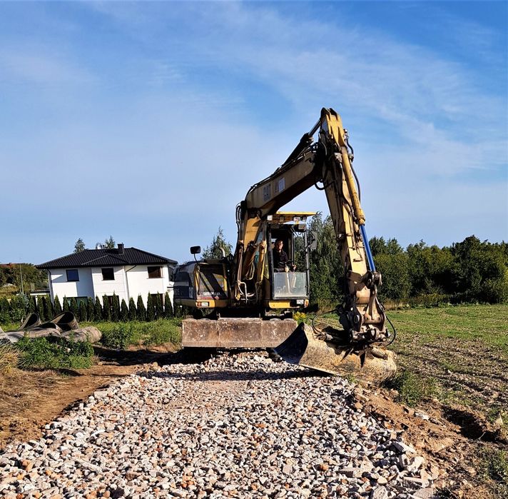 Utwardzenie podwórka drugi dojazdowe droga z frezu j