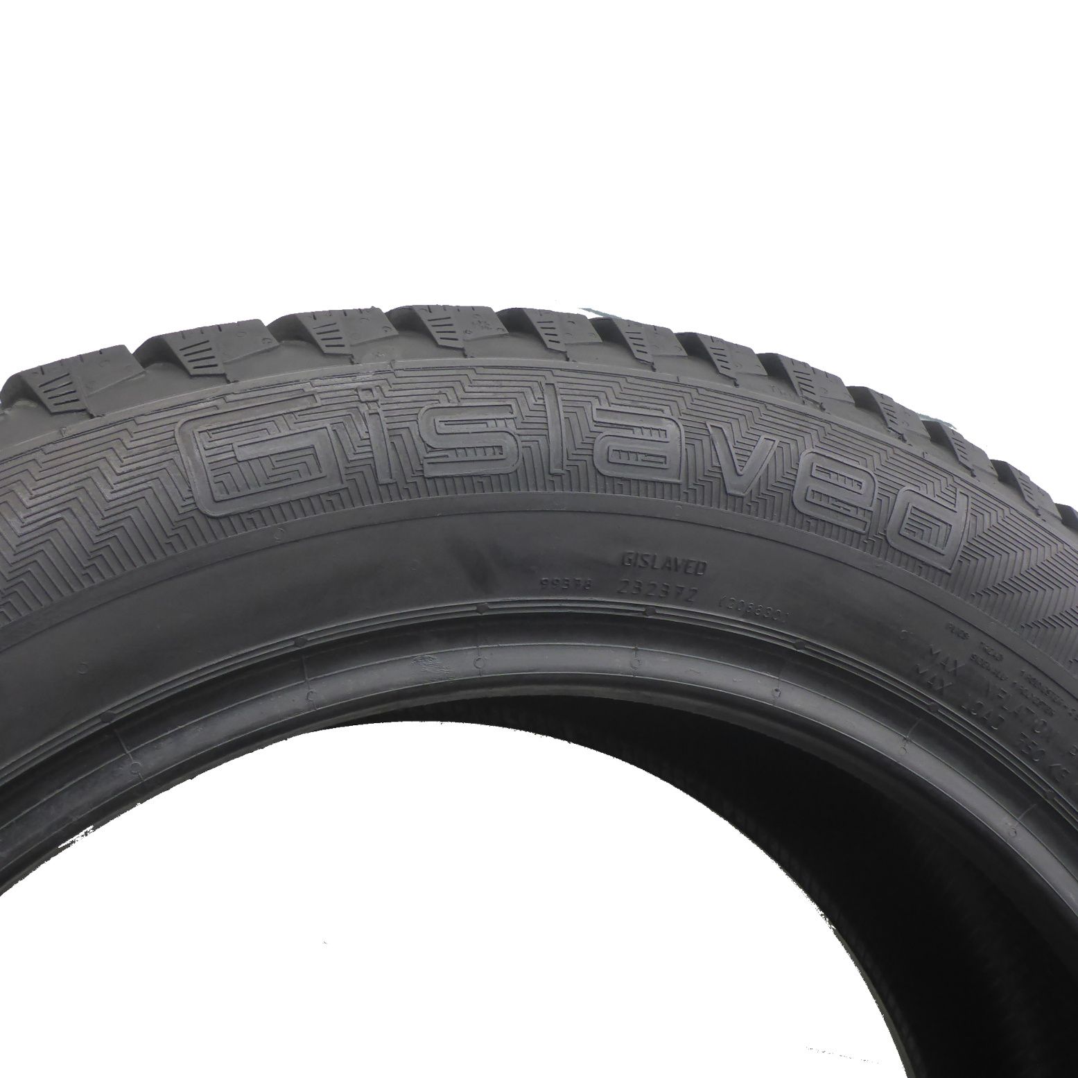 215/55/17 Gislaved 215/55R17 98T XL Nord Frost 200 KOLCE Zima 7.8mm