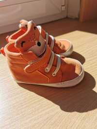 Buty dla niemowląt liski, lekkie, miękkie 13 cm rozmiar 21