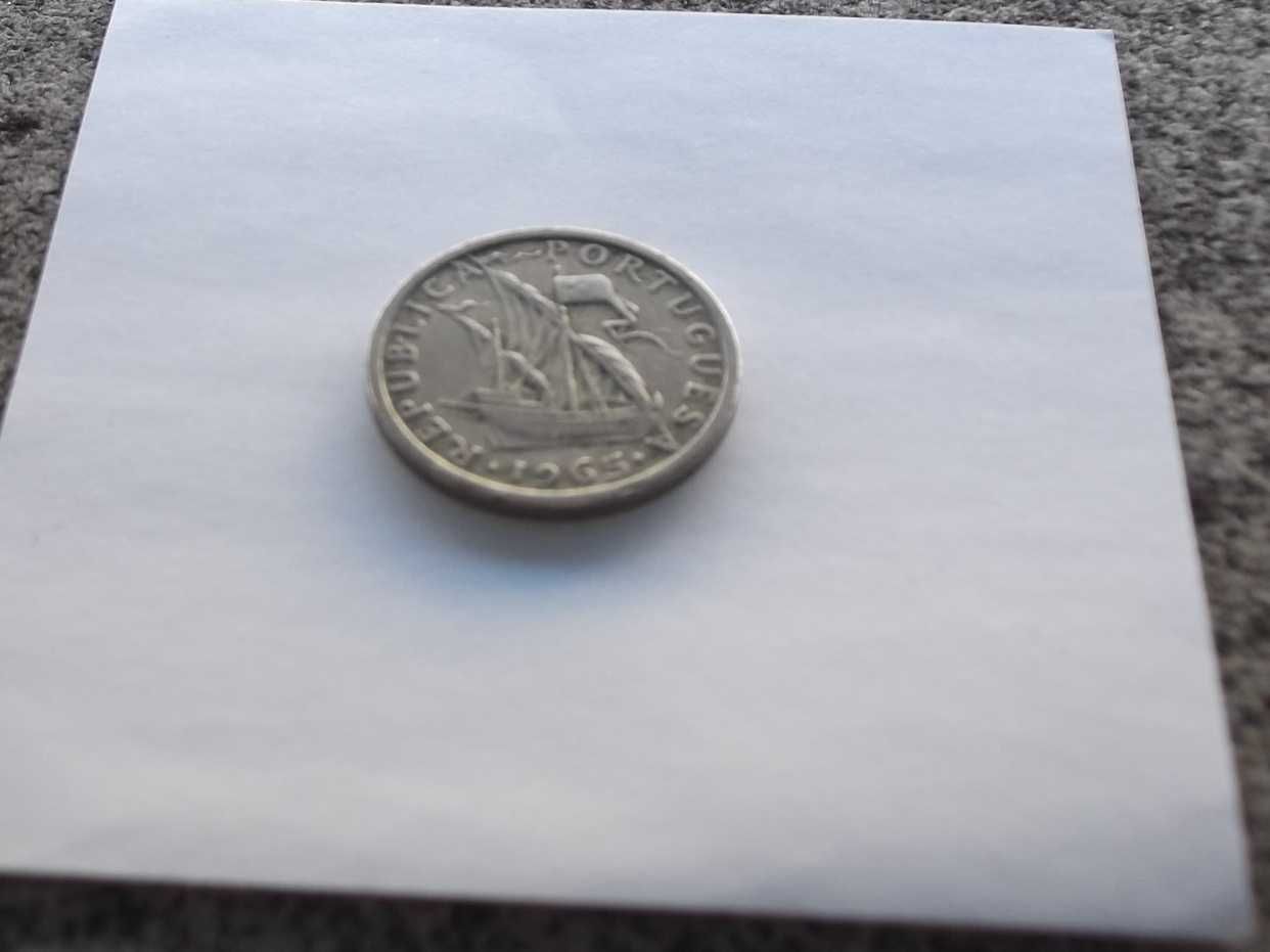 5 Escudos de 1965