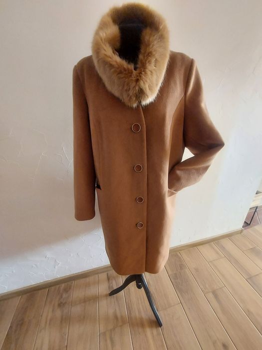 Wełniany płaszcz super jakość, jak nowy