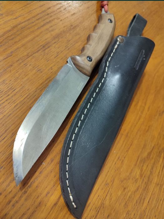 Лестница деревянная 350 см.длина 50 см.ширина. Новая.