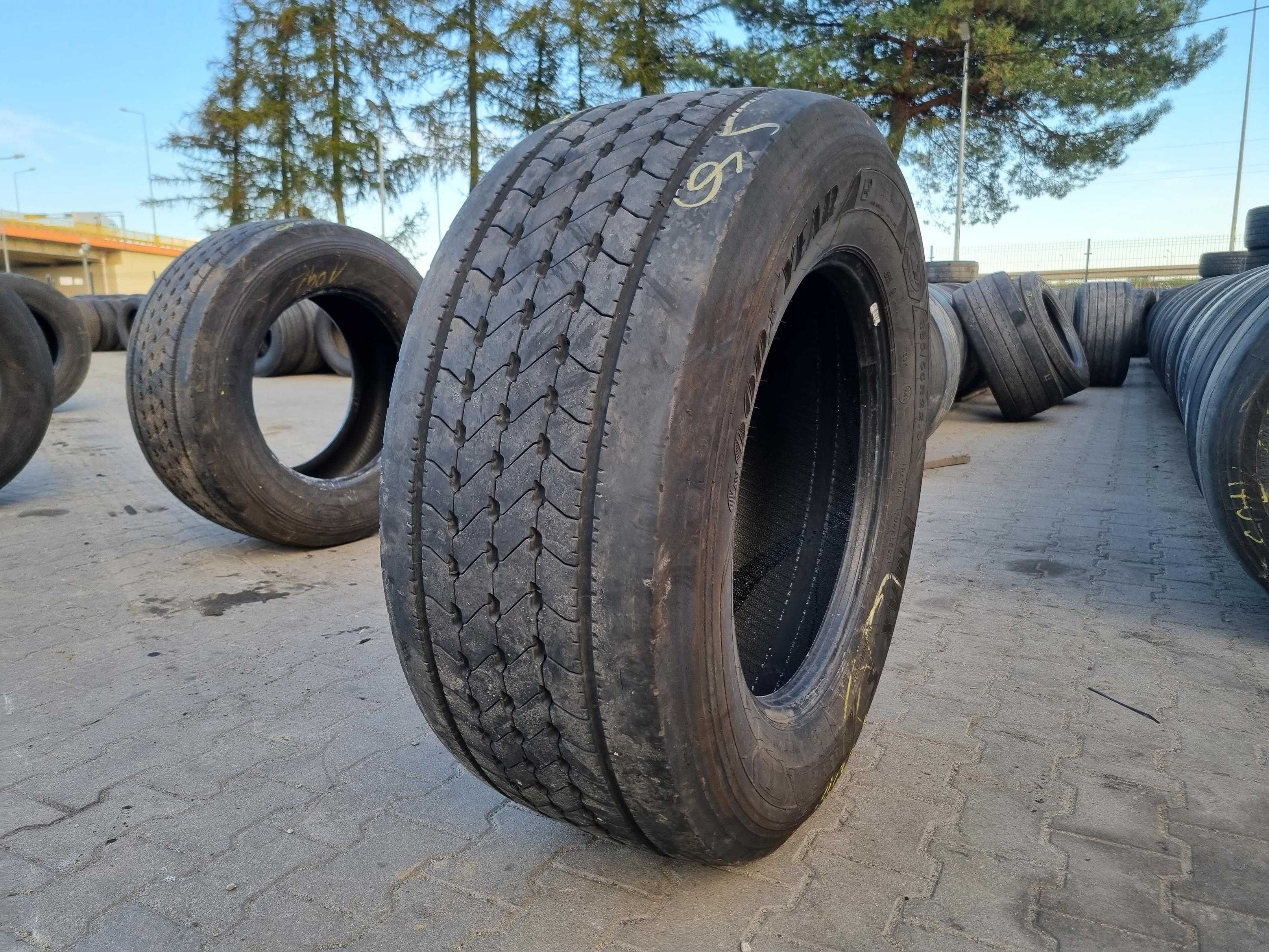 385/55R22.5 Opona GOODYEAR KMAX S GEN-2 8-10mm Przód K MAX S