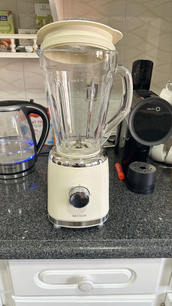 Liquidifcador becken retrô