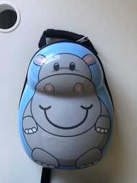 Swietny plecak hipopotam dla dziecka