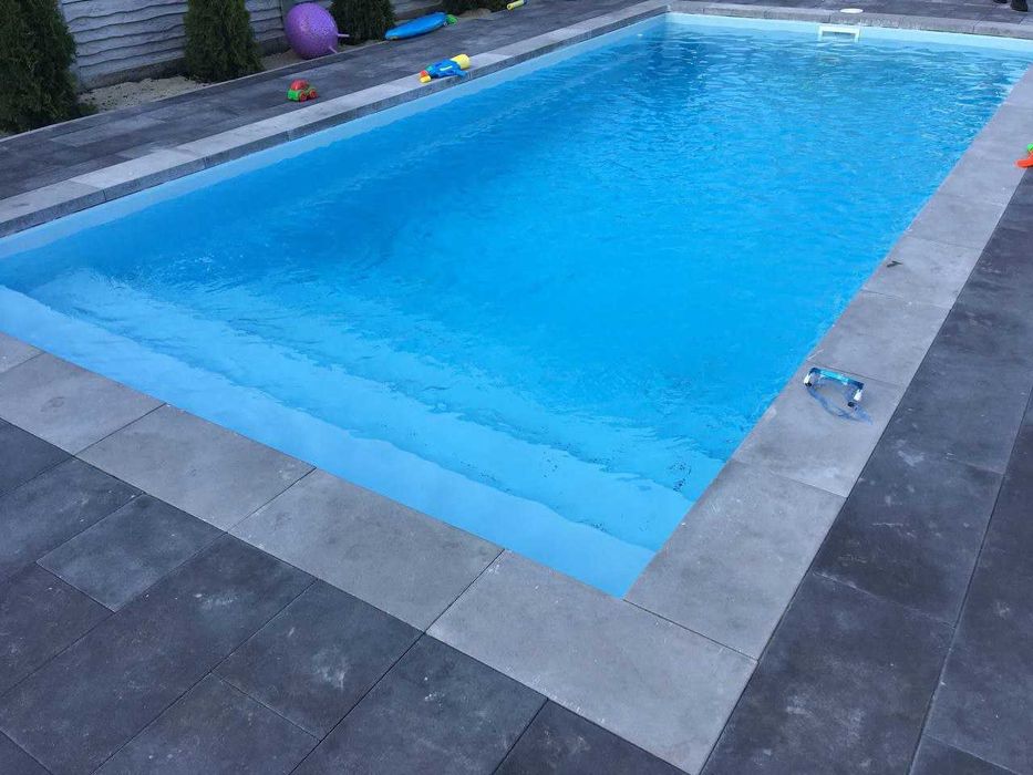 Будуємо басейни під ключ ≫  Композитні чаші ≫  Обладнання ≫  Накриття