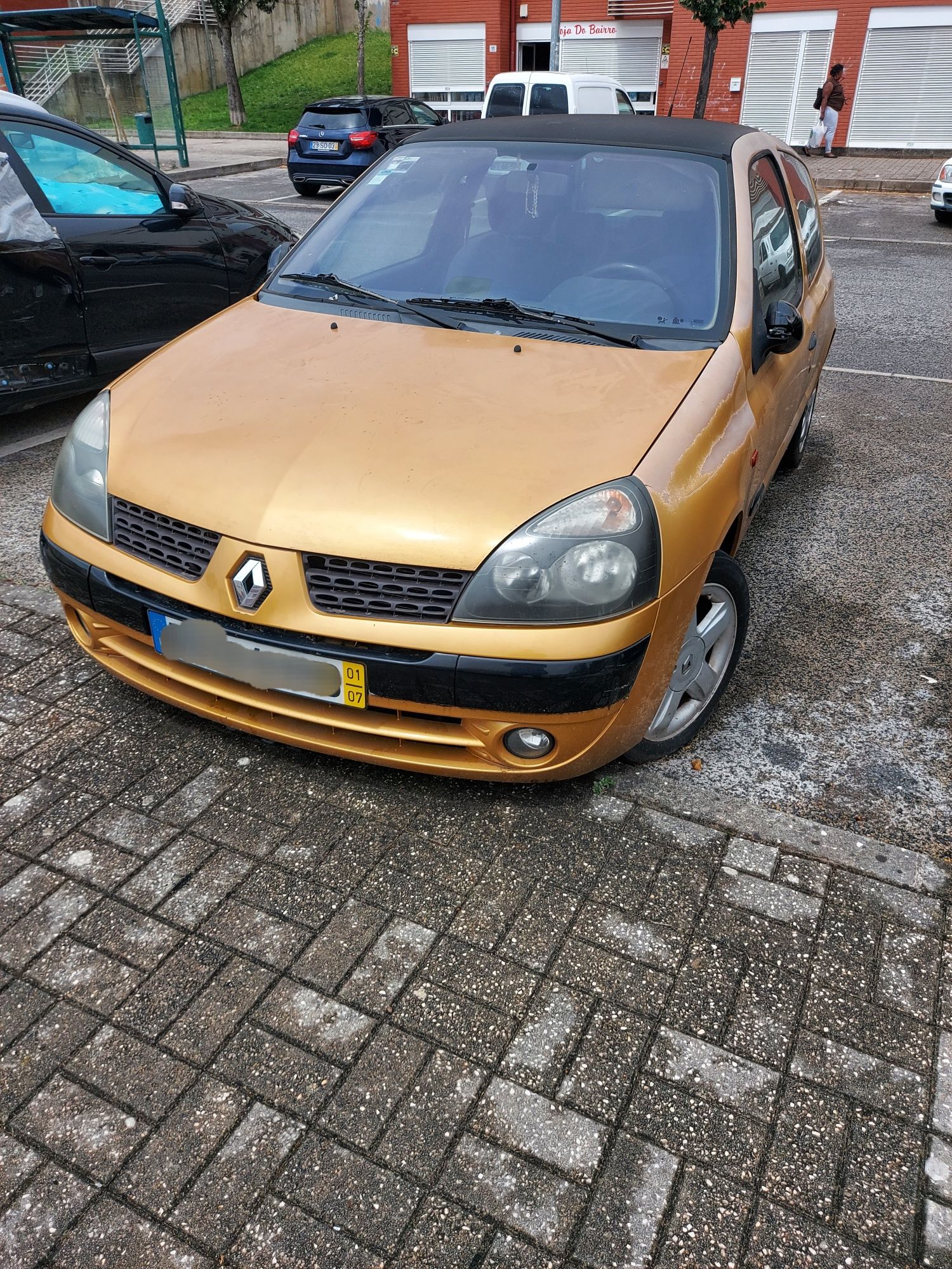 Renault clio para peças