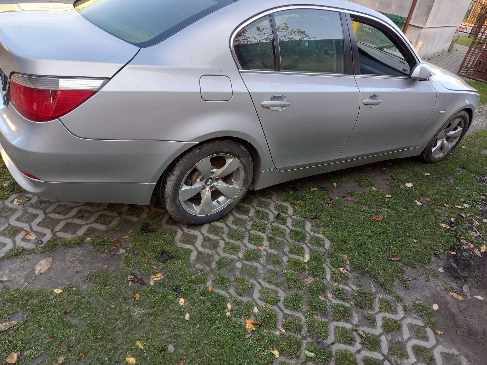 Bmw e 60/e61 części przed lift/black/titansilber/schwarz ll.