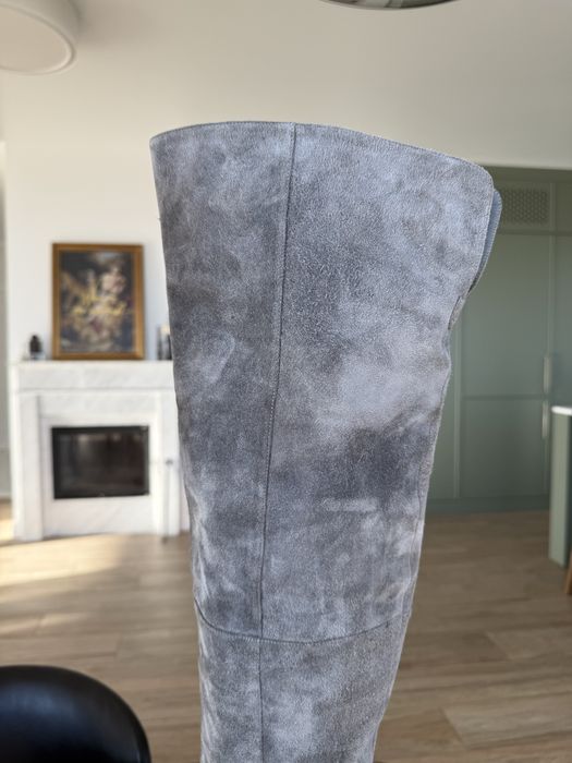 Chanel оригінал Італія сірі замшеві високі чоботи сапоги