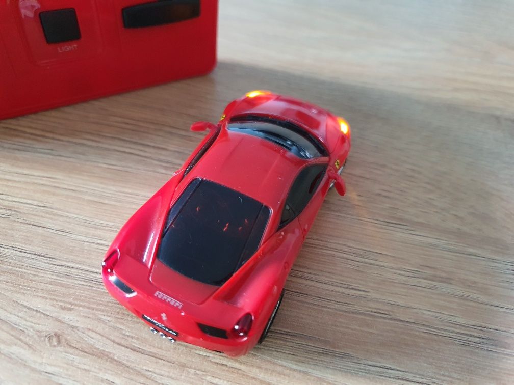 Ferrari samochód sterowany stan idealny