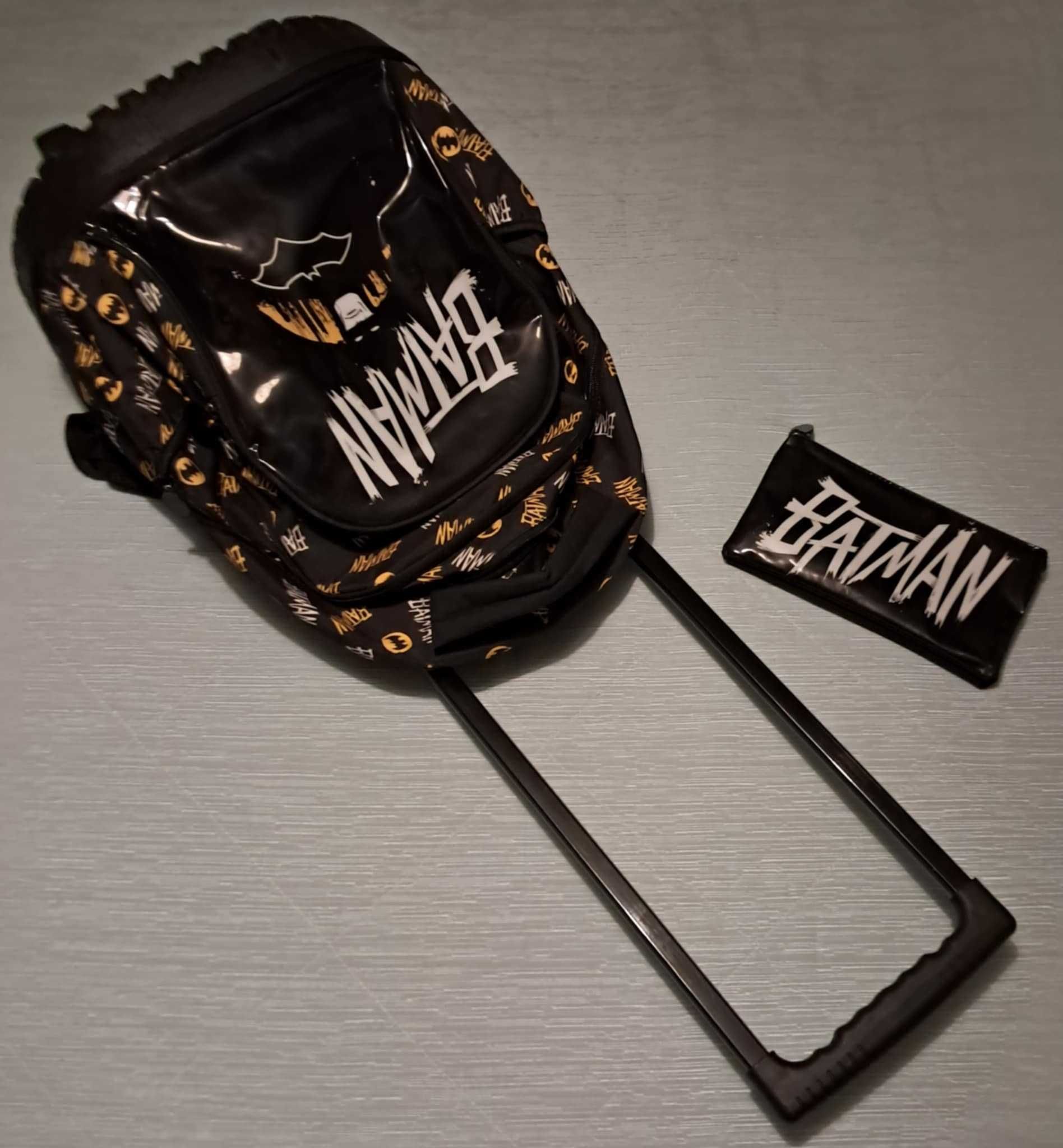Conjunto Escolar Batmam