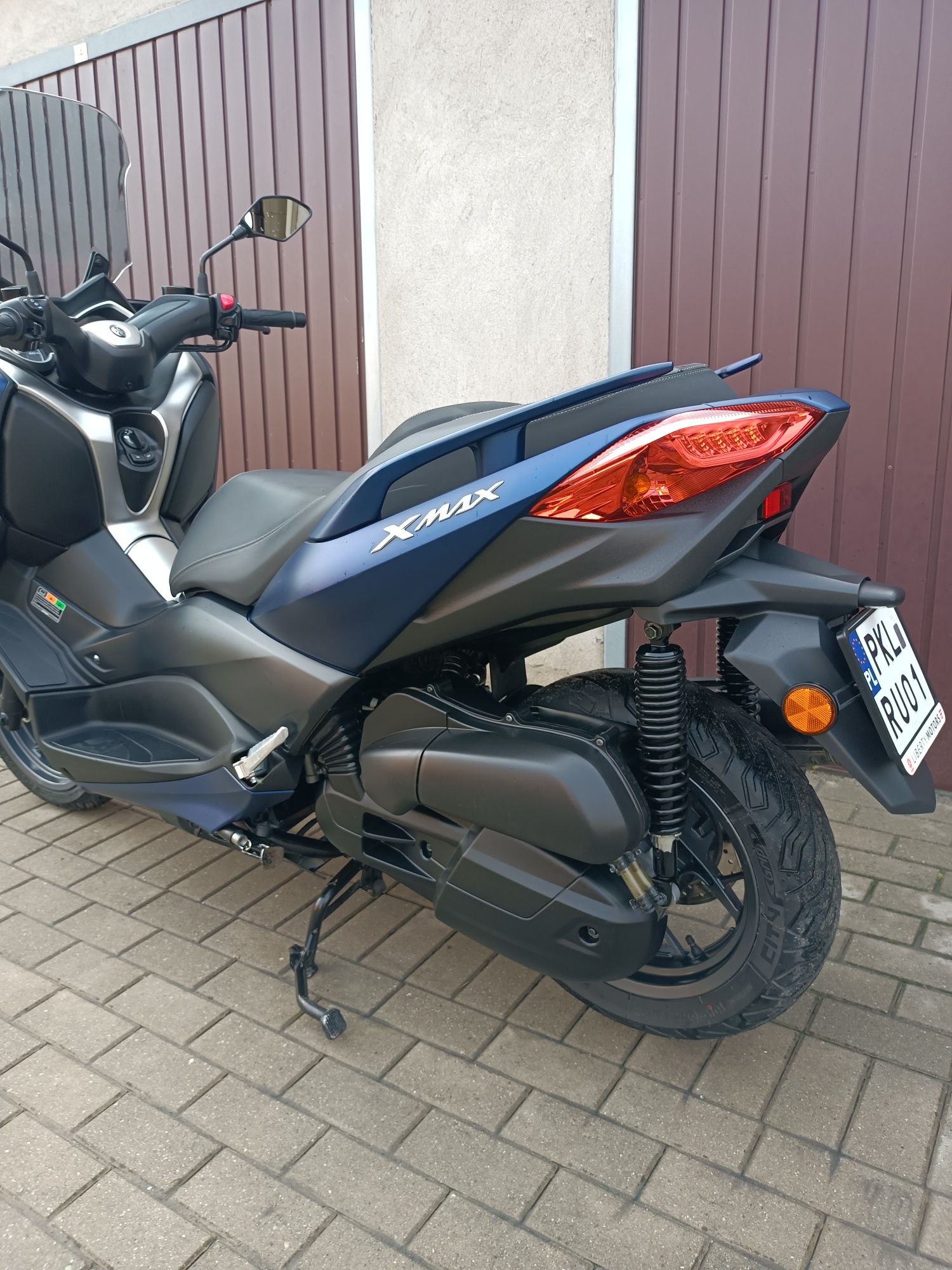 Yamaha X max 125  15KM
