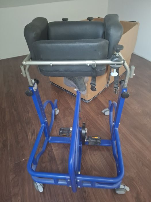 Pionizator statyczno dynamiczno rehabilitacyjny Aces Med Paramobil 1