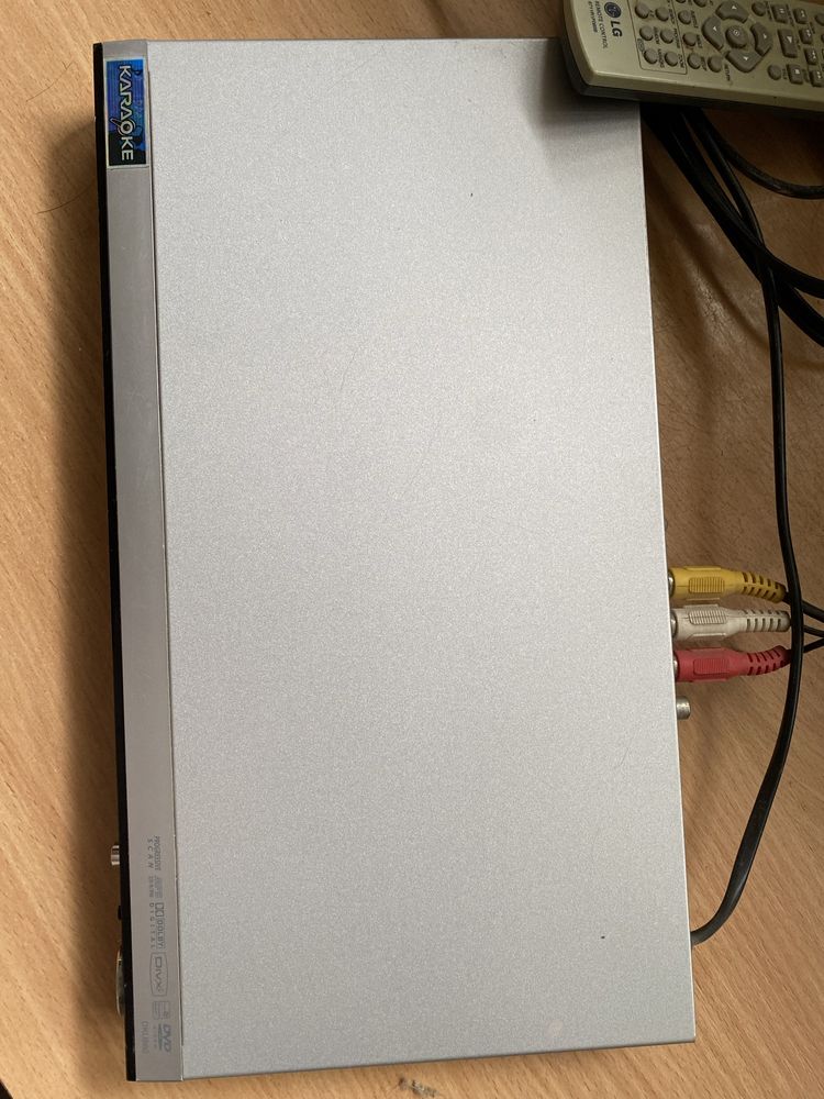 DVD-програвач  LG