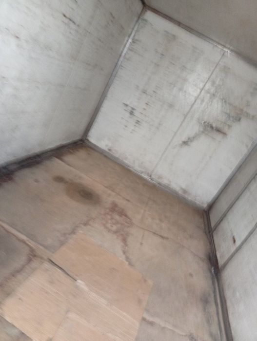 Буда  є різні договірна