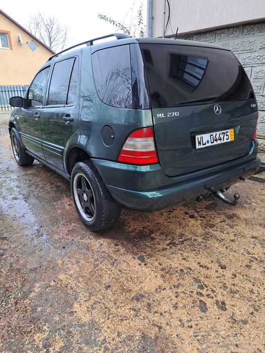 Продам мерседес ML 270