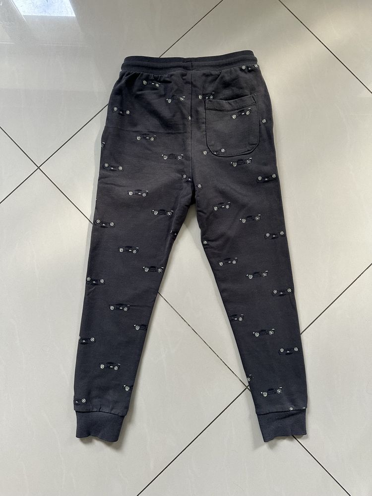 Dresy Smyk 128 stan bdb