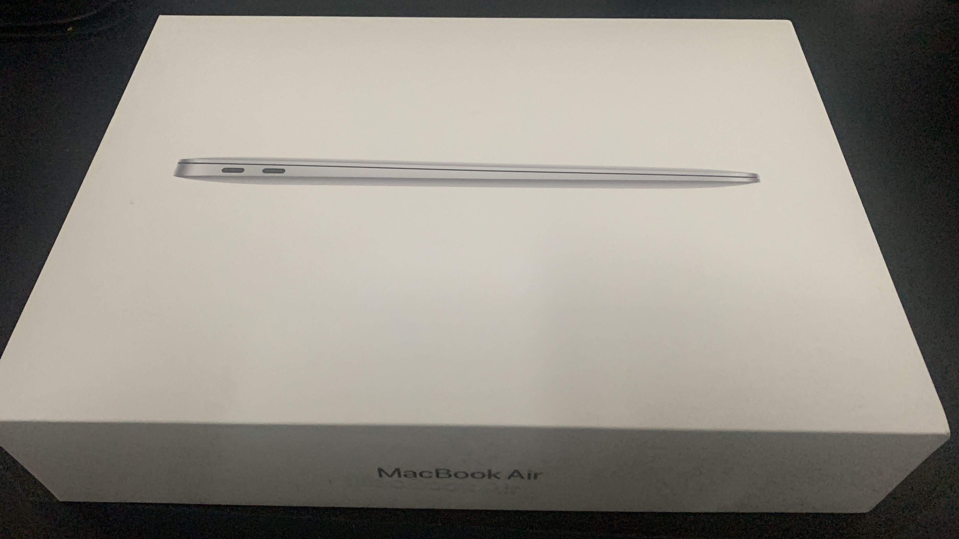 MacBook Air 2019 - COMO NOVO