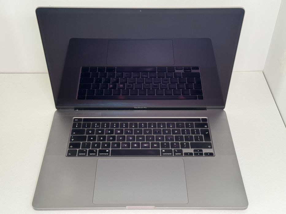 MacBook Pro 16 (A2141) - i7/32GB/512GB - faktura VAT 23%