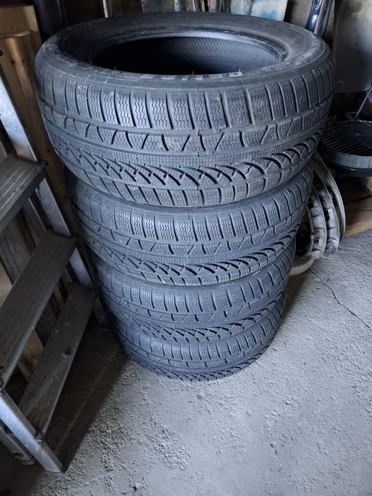 Komplet opon petlas 255/55r16