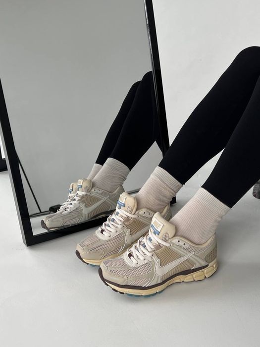 Кросівки жіночі чоловічі Nike Vomero 5 Oatmeal Beige 36-45