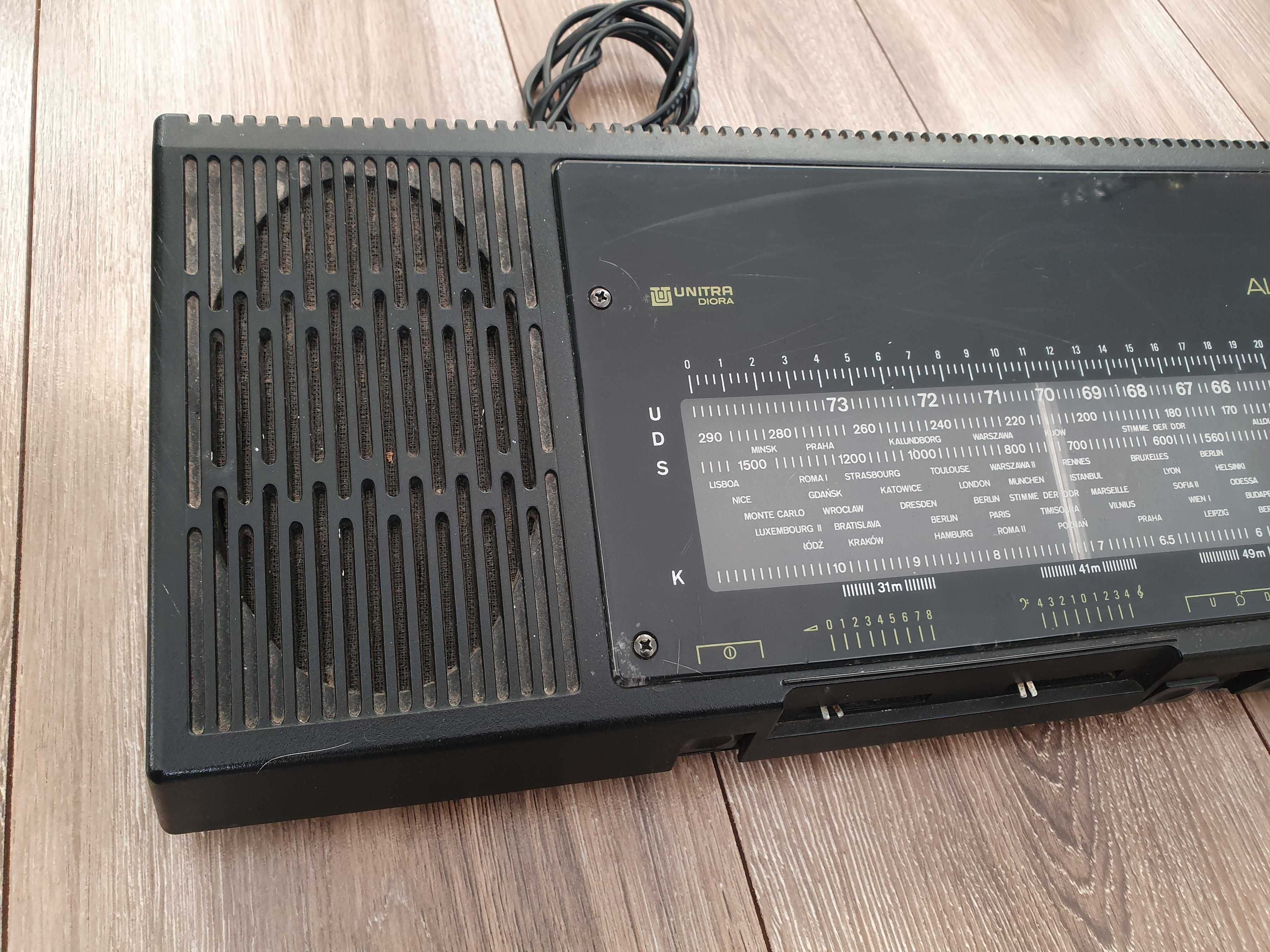 Radio Unitra Alba DMP 408 przestrojone
